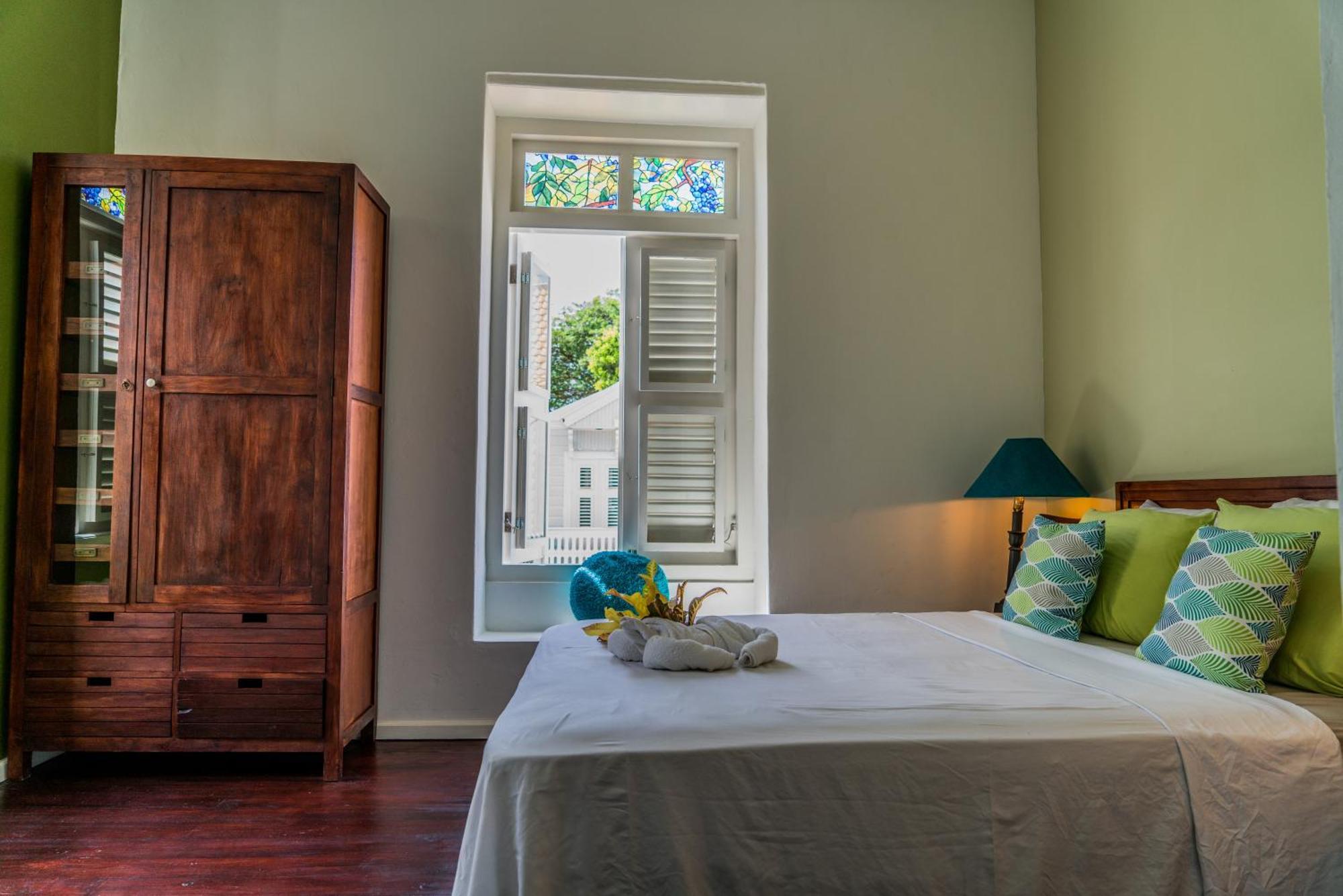 Bario Hotel ウィレムスタッド 部屋 写真